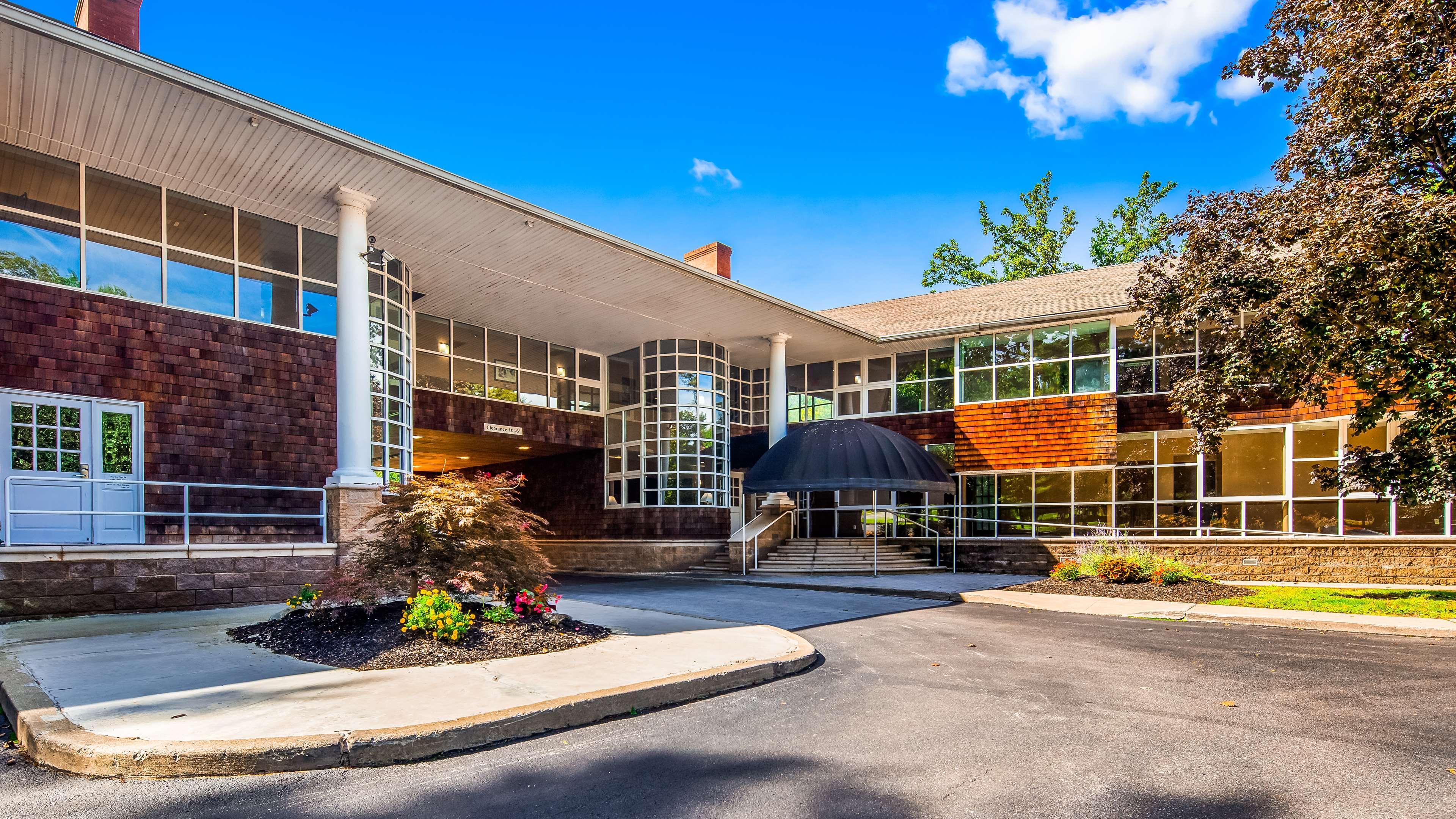 Best Western Plus The Inn & Suites At The Falls Poughkeepsie Eksteriør bilde