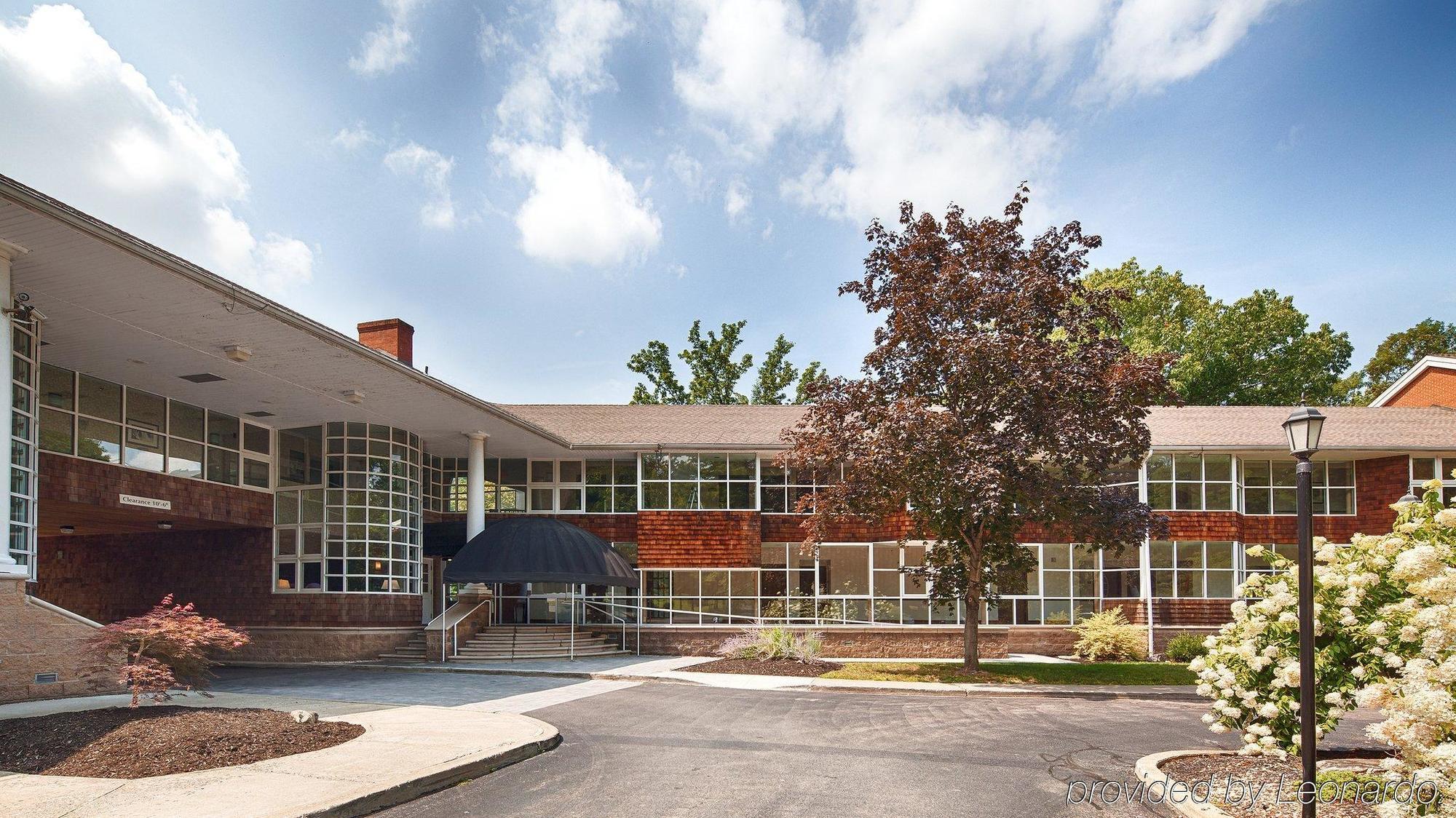 Best Western Plus The Inn & Suites At The Falls Poughkeepsie Eksteriør bilde