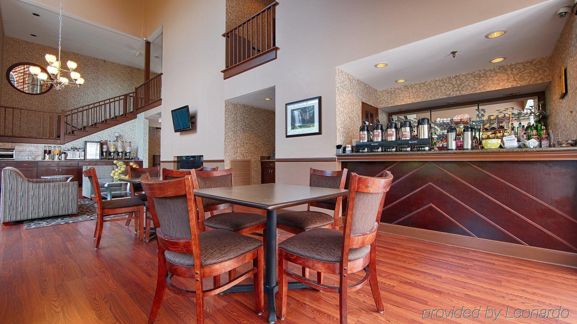 Best Western Plus The Inn & Suites At The Falls Poughkeepsie Eksteriør bilde