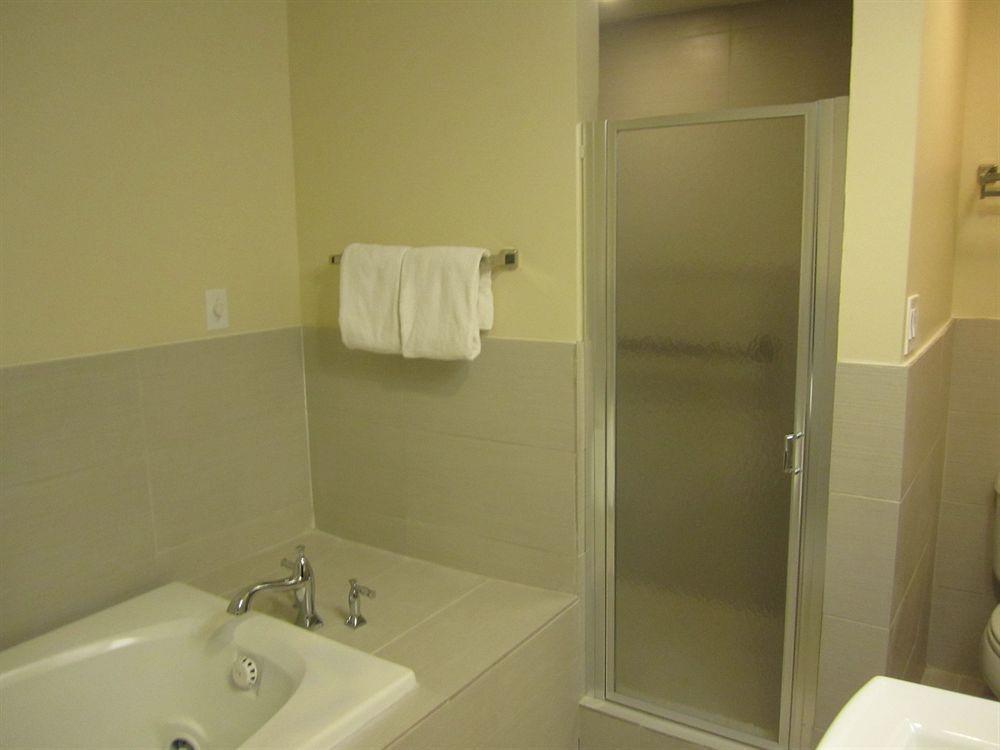 Best Western Plus The Inn & Suites At The Falls Poughkeepsie Eksteriør bilde